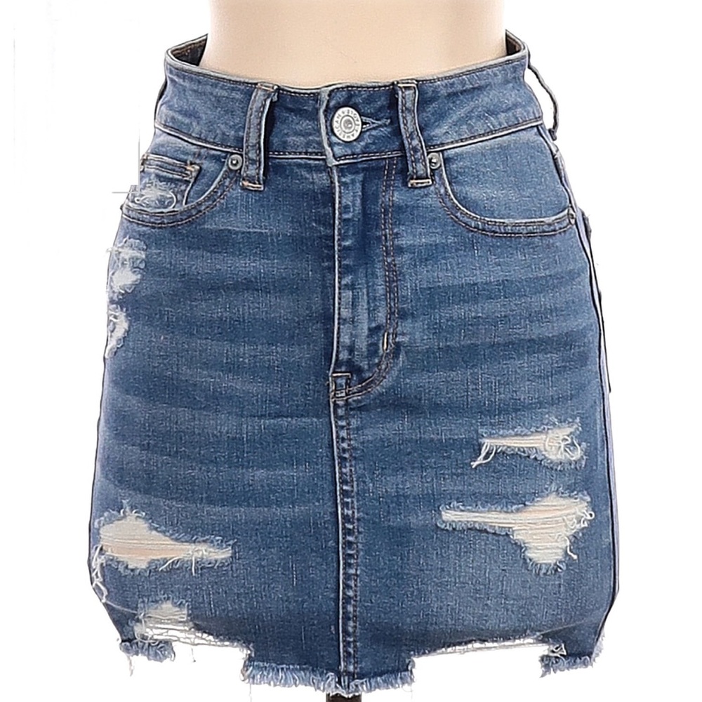 American Eagle Boho mid-rise waist distressed jean skirt
